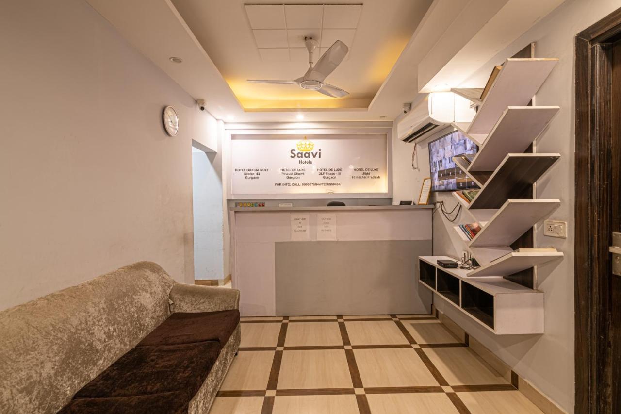 Hotel De Luxe Basai Road Gurgaon Esterno foto